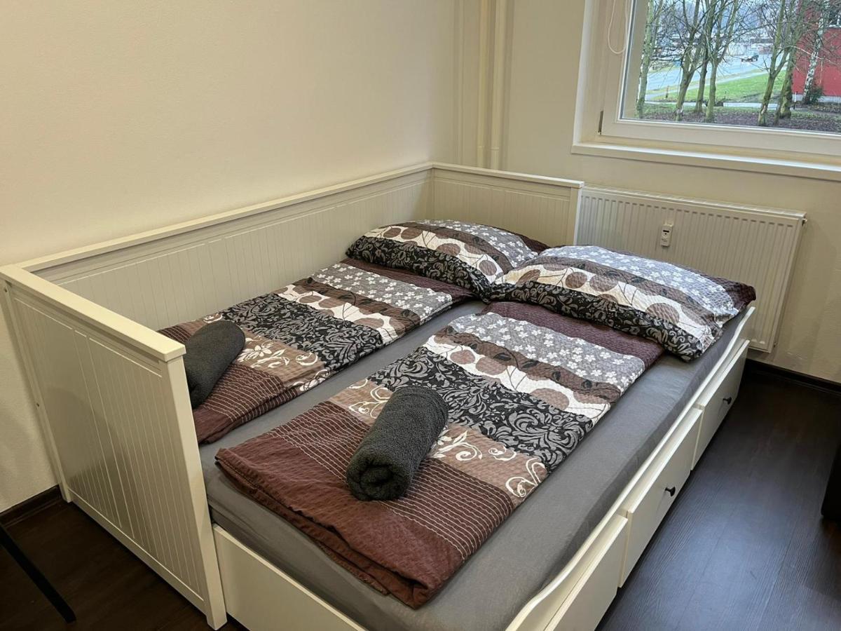 Apartment Charkovska Karlsbad Buitenkant foto